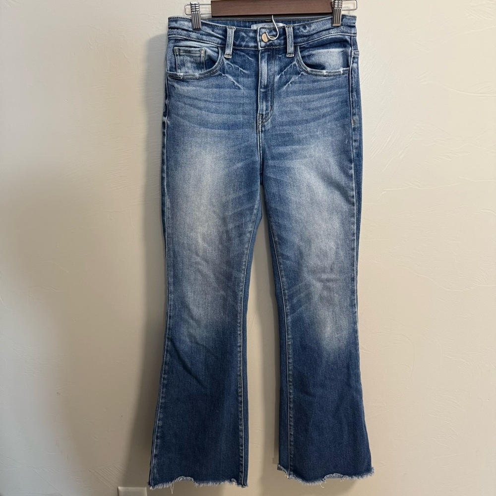 KanCan Signature Kurvy Ultra High Rise Flare Jean VBK1540R Raw Hem High Rise 27